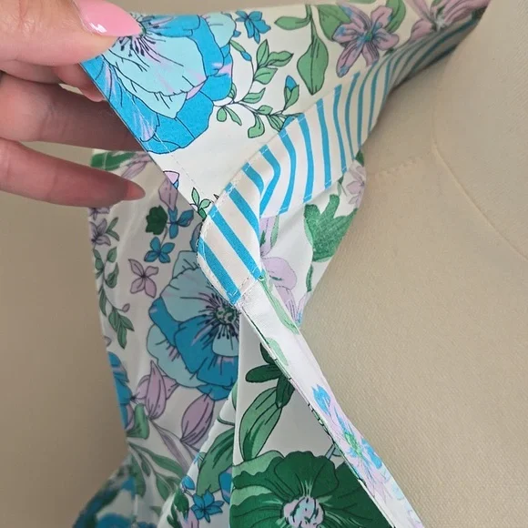 Talbots Floral Non Iron Sleeveless Shirt Spring Easter Classic Preppy - Picture 3 of 9